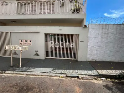 Casa com 3 Quartos para alugar, 90m² no Tibery, Uberlândia