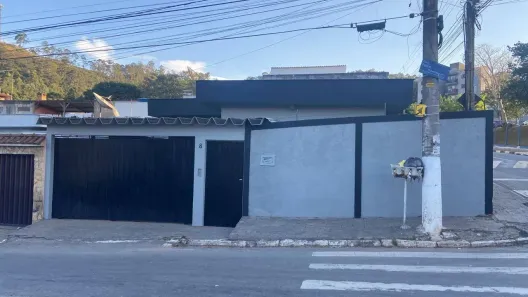 Casa com 3 Quartos para alugar, 125m² no Centro, Cajamar