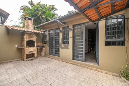 Casa com 4 Quartos para alugar, 182m² no Granja Julieta, São Paulo