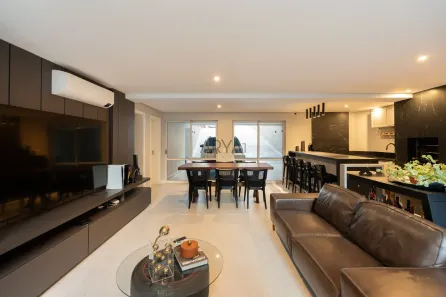 Casa de Condomínio com 5 Quartos à venda, 580m² no Santa Felicidade, Curitiba