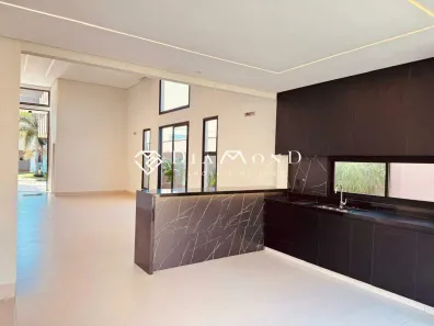 Casa de Condomínio com 3 Quartos à venda, 200m² no Jardim Inconfidência, Uberlândia