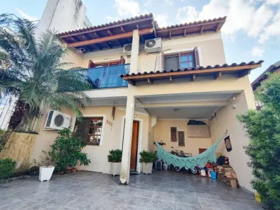 Casa de Condomínio com 3 Quartos à venda, 140m² no Hípica, Porto Alegre
