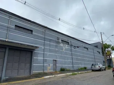 Galpão/Depósito/Armazém para alugar, 900m² no Vila Barcelona, Sorocaba