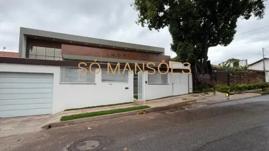 Casa com 4 Quartos à venda, 320m² no Belvedere, Belo Horizonte