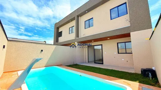 Sobrado com 3 Quartos à venda, 107m² no Guaratuba, Guaratuba