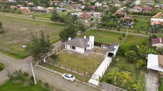 Casa com 3 Quartos à venda, 140m² no Village Dunas 1, Balneário Gaivota