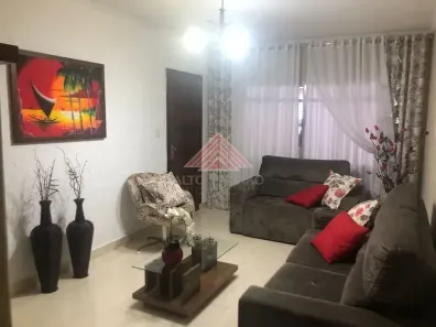 Sobrado com 3 Quartos à venda, 169m² no Jardim Araguaia, Mauá