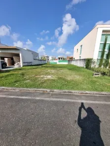 Lote/Terreno à venda, 305m² no Jardim Limoeiro, Camaçari