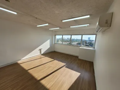 Sala Comercial com 1 Quarto para alugar, 38m² no Jaguaré, São Paulo