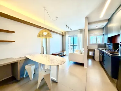 Apartamento com 2 Quartos para alugar, 57m² no Centro, Campinas