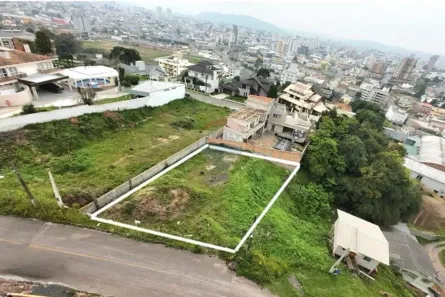 Lote/Terreno à venda, 652m² no Guadalupe, Lages