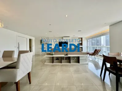 Apartamento com 3 Quartos à venda, 161m² no Vila Romana, São Paulo