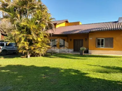 Casa com 4 Quartos para alugar, 280m² no Sítio Túnel Verde, Cachoeirinha