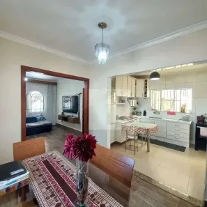 Casa com 3 Quartos à venda, 180m² no Conjunto Habitacional Vila Santana (Sousas), Campinas