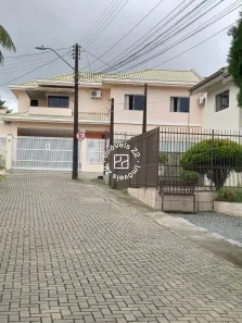 Casa com 4 Quartos à venda, 200m² no Saguaçu, Joinville