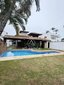 Casa com 3 Quartos para alugar, 317m² no Bosque Beira Rio, Rio das Ostras