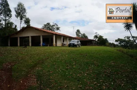 Fazenda/Sítio com 4 Quartos à venda, 400m² no Pau Arcado, Campo Limpo Paulista