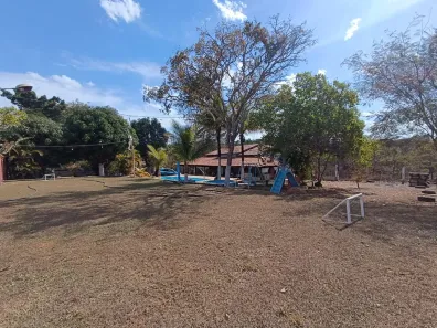 Fazenda/Sítio com 3 Quartos à venda, 500m² no Jardim Ipê, Aparecida de Goiânia