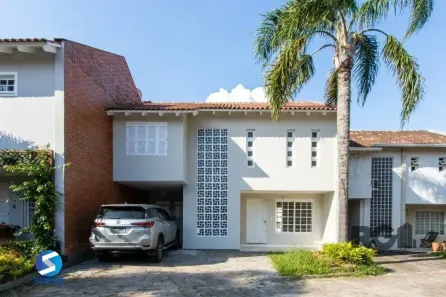 Casa de Condomínio com 4 Quartos à venda, 354m² no Jardim Isabel, Porto Alegre