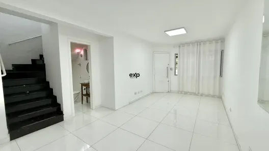 Sobrado com 3 Quartos à venda, 118m² no Jardim das Américas, Curitiba