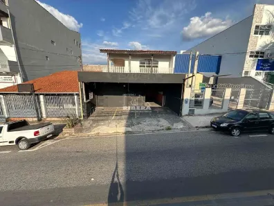 Casa com 3 Quartos à venda, 400m² no Vila Fiori, Sorocaba