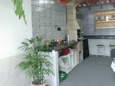 Casa com 4 Quartos à venda, 165m² no Conjunto Cássio Rezende, Uberaba