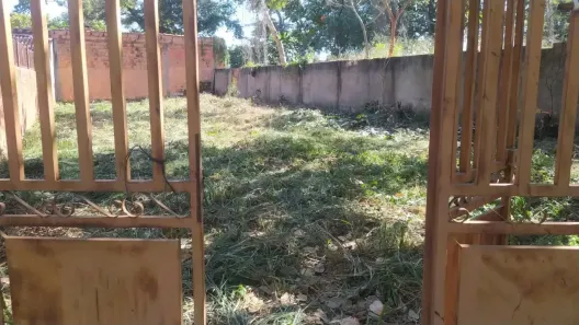 Lote/Terreno à venda, 295m² no Jardim Universitário, Cuiabá