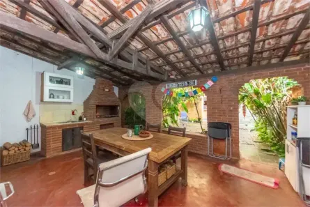 Casa com 3 Quartos à venda, 190m² no Vila Paulista, São Paulo