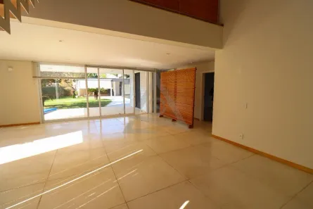 Casa de Condomínio com 5 Quartos para alugar, 482m² no Loteamento Arboreto dos Jequitibás (Sousas), Campinas