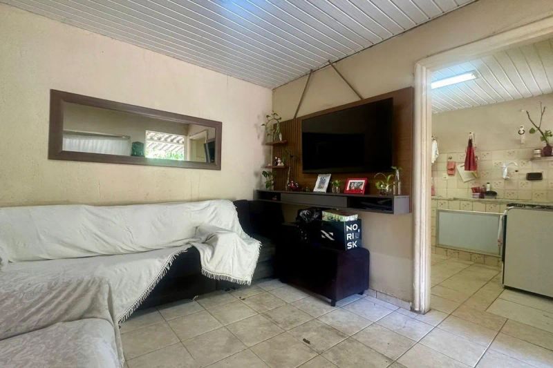 Casa com 3 quartos — Bandeirantes (Pampulha), Belo Horizonte