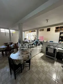 Prédio Comercial com 4 Quartos à venda, 450m² no Presidente Roosevelt, Uberlândia