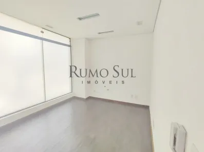 Sala Comercial para alugar, 13m² no Vila Sofia, São Paulo
