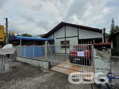 Casa com 5 Quartos à venda, 160m² no Costa e Silva, Joinville