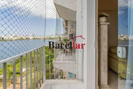 Apartamento com 3 Quartos para alugar, 117m² no Lagoa, Rio de Janeiro
