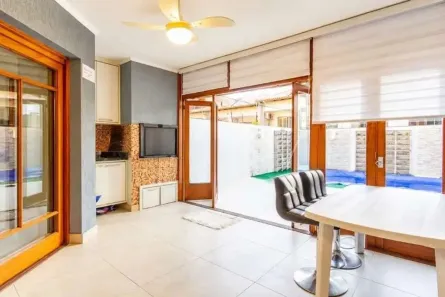 Casa com 3 Quartos à venda, 272m² no Jardim Itu, Porto Alegre