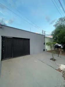 Casa com 3 Quartos à venda, 190m² no Jardim São José, Goiânia