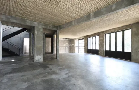 Prédio Comercial à venda, 379m² no Vila Sofia, São Paulo