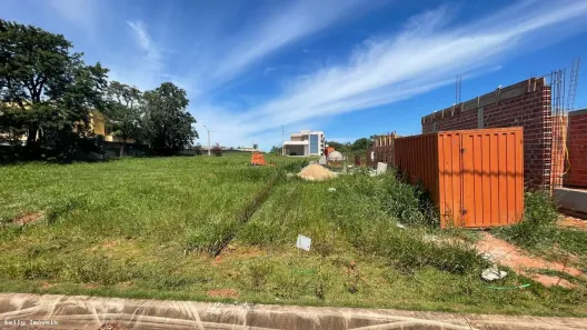 Lote/Terreno à venda, 300m² no Residencial Veneza, Regente Feijó