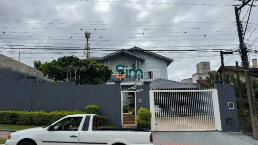 Casa com 4 Quartos para alugar, 298m² no Santa Maria, Chapecó