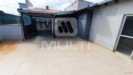 Cobertura com 3 Quartos à venda, 114m² no Osvaldo Rezende, Uberlândia