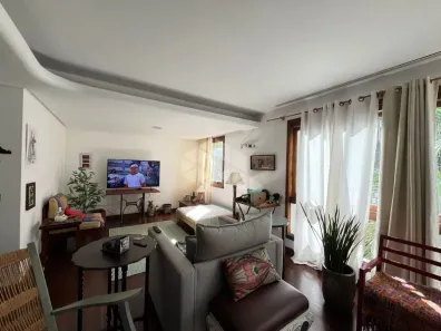Apartamento com 3 Quartos para alugar, 165m² no Mont Serrat, Porto Alegre