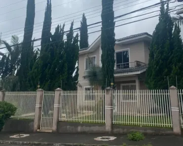 Sobrado com 3 Quartos para alugar, 200m² no Neves, Ponta Grossa