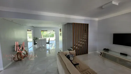Casa de Condomínio com 4 Quartos à venda, 500m² no Itapuã, Salvador