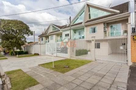 Sobrado com 3 Quartos à venda, 176m² no Cajuru, Curitiba