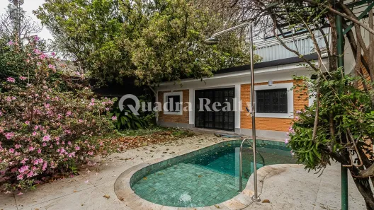 Casa com 3 Quartos para venda ou aluguel, 215m² no Alto de Pinheiros, São Paulo