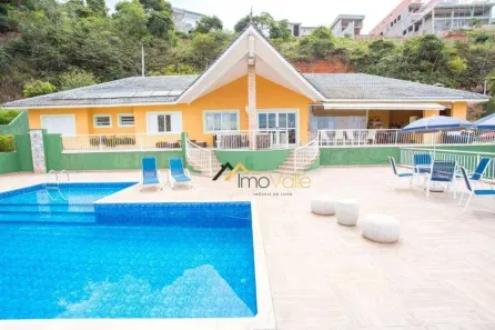 Fazenda/Sítio com 5 Quartos à venda, 1340m² no , Igaratá