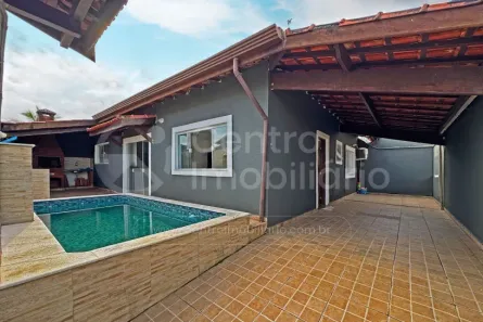 Casa com 2 Quartos à venda, 98m² no Jardim Ribamar, Peruíbe