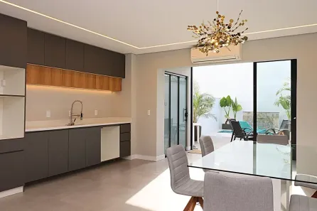 Sobrado com 3 Quartos à venda, 132m² no São Sebastião, Porto Alegre