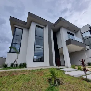 Casa de Condomínio com 3 Quartos à venda, 230m² no Cézar de Souza, Mogi das Cruzes