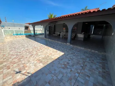 Casa com 3 Quartos à venda, 174m² no Bopiranga, Itanhaém
